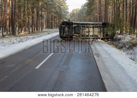 Podlesie, Pomorskie / Poland - January, 30, 2019: A Road Accident Of A Delivery Vehicle On An Icy Ro
