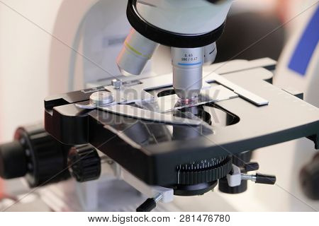 Professional medical laboratory microscope