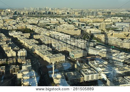 Dubai, Uae - Dec 8: View Of Old Dubai From The Observation Deck On The 124th Floor Of Dubai Frame In