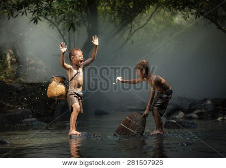 Asia Child Life Laugh Fisherman On River Stream / The Boy Friend Happy Funny Laughing And Smile Boy 