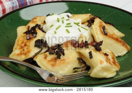 Házi Perogies