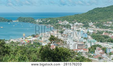 Bombinhas - Sc, Brazil - December 18, 2018: View To The City And The Beaches Of The City Of Bombinha
