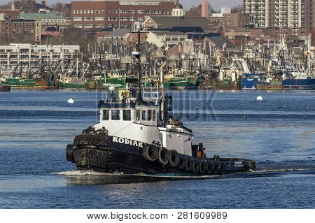 New Bedford, Massachusetts, Usa - January 26, 2019: Crewmen Working On Deck Of Tug Kodiak With New B