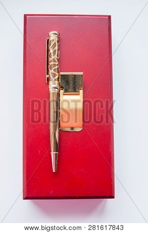 Gift Set. Holder Clip For Money. Stationery. Wooden Present Box. Golden Money Clip. A Pen In A Gift 