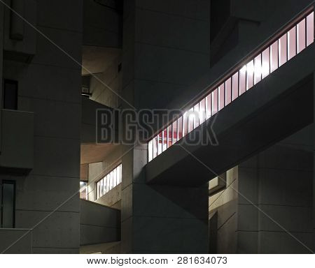 Leeds, England - 11 December 2018: The Pedestrian Bridge On The 1960s Roger Stevens Building In The 