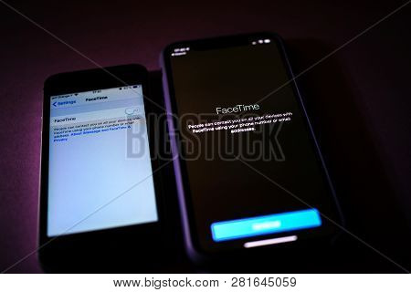 Paris, France - Jan 30, 2018: Apple Iphone Xs And Se With Facetime Activation And Message Settings F