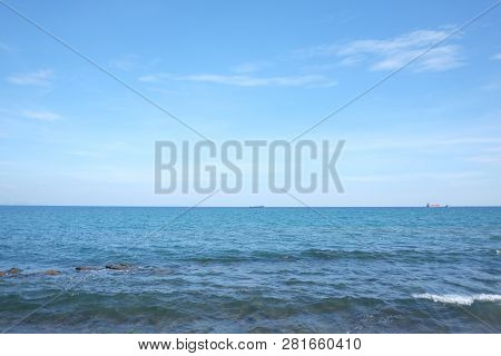 Daytime Seaside View And Blue Sky In Thailand,chong Samaesarn Is A Popular Tourist Destination.