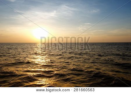 Samaesarn Island In Evening Sunset View ,chong Samaesarn Is A Popular Tourist Destination Thailand.