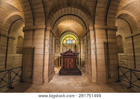 Paris, France, May, 2018: Interior Views Of The Pantheon Building In Paris