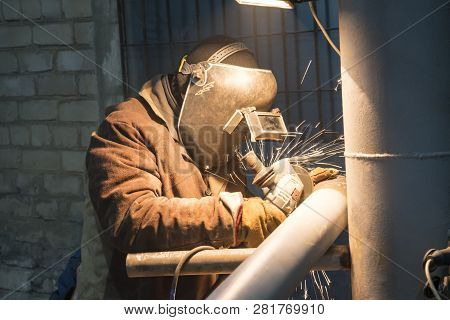 Manual-arc Welding Of Process Pipelines For An Oil Refinery In Russia