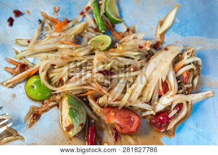 Papaya Salad Or Papaya Pok Pok (som Tum)