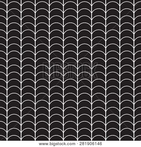 Seamless Geometric Scale Pattern.eps