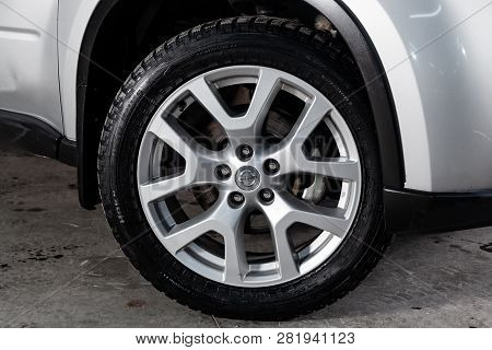 Novosibirsk, Russia -february 01, 2019:  Nissan Xtrail,   Close-up Of The Wheel. Photography Of A Mo