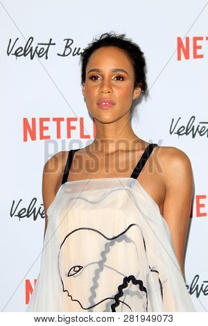 LOS ANGELES - JAN 28:  Zawe Ashton at the 