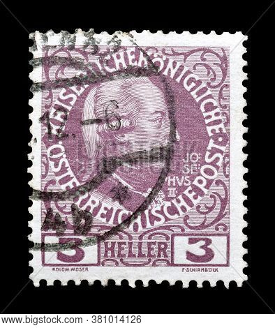 Austria - Circa 1910 : Cancelled Postage Stamp Printed By Austria, That Shows Emperor Josephus, Circ