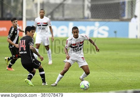 Rio, Brazil - August 16, 2020: Paulinho Player In Match Between Vasco And Sao Paulo By Brazilian Cha