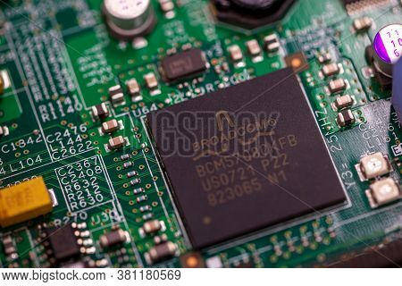 Timisoara, Romania - April 09, 2020: Close-up Of A Broadcom Bcm5708ckfb Integrated Circuit. Electron