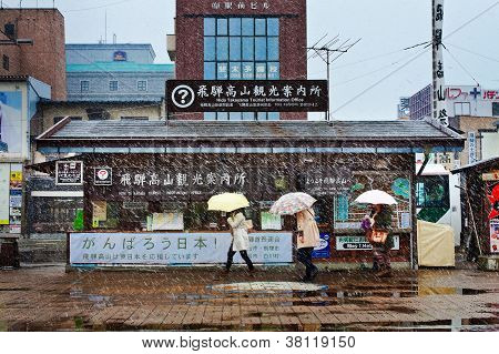 Hida Takayama turistik bilgi merkezi