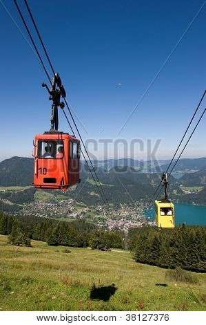 Seilbahn in den Alpen