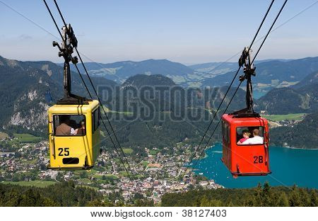 Seilbahn in den Alpen
