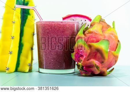 Pitaya Juice (hylocereus Polyrhizus). Pink And Flaky Fruit. Energy And Exotic Drink. Dragon Fruit. L