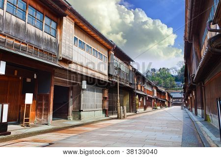 ถนนคนเดินของหมู่บ้าน Keisha ที่คานาซาวะ