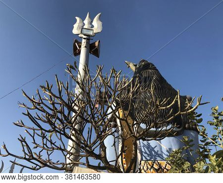 Gadarwara, Madhya Pradesh/india - December 28, 2018 : Huge Shiva Statue, Damru Ghati
