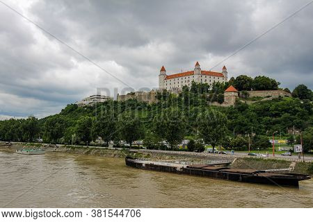 Bratislava, Slovakia - July 5th 2020: Bratislava Castle Over Looking The River Danube In The Old Tow