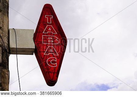 Bordeaux , Aquitaine / France - 08 16 2020 : Tabac French Red Shop Tobacco Sign And Logo With French