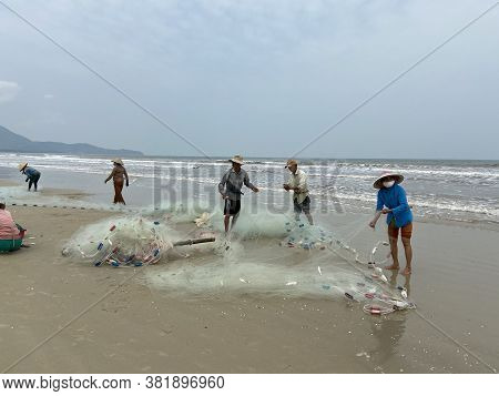 Hue, Quang Nam Province, Vietnam - January, 20, 2020: People\\\\\\\'s Daily Life At The Fishing Vill