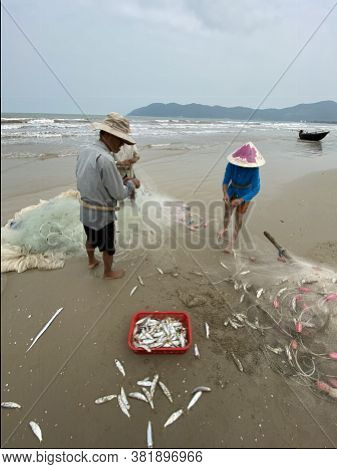 Hue, Quang Nam Province, Vietnam - January, 20, 2020: People\\\\\\\'s Daily Life At The Fishing Vill