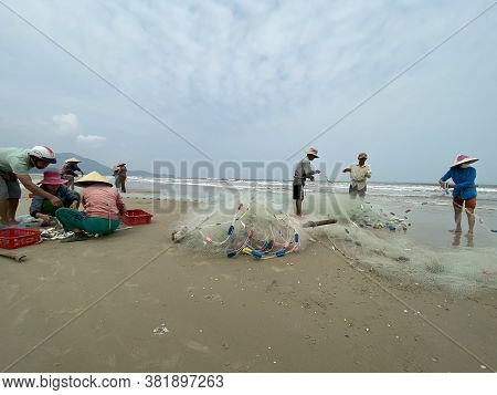 Hue, Quang Nam Province, Vietnam - January, 20, 2020: People\\\'s Daily Life At The Fishing Village 