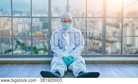 Scientist Fail And Unsuccessful On Vaccine Test. Asian Doctor Team Has Researching And Working On Co