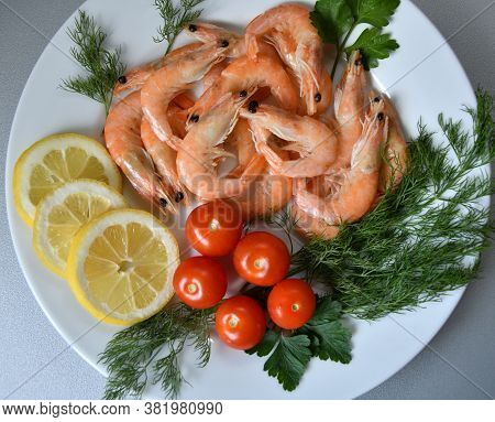 Prawns (latin. Caridea) As Food - Delicacy