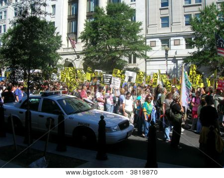 Savaş/itham Bush/Cheney ralli durdurmak