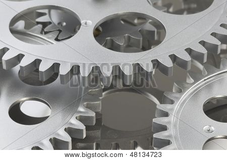 Gears Up Close