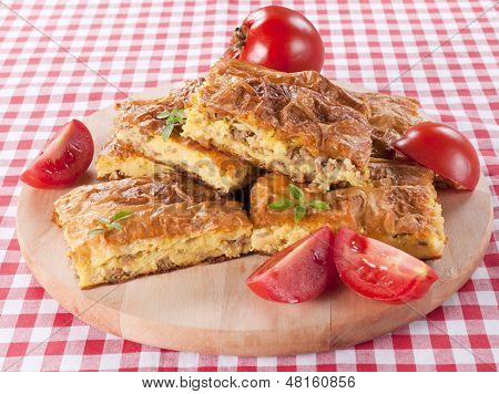 Etli börek
