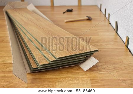 Laminated Panels The Color Of The Wood