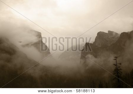 Yosemite Valley In Rain