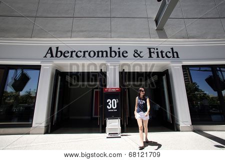 LAS VEGAS, NEVADA - FRI. JUNE 27, 2014:  Shoppers walk past an Abercrombie & Fitch store in Las Vegas, Nevada, on Friday, June, 27, 2014. 