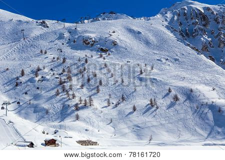 Slope with traces of skiing.