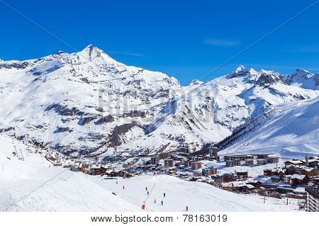 Morning in Tignes.