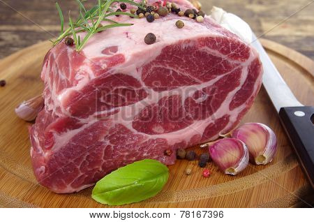 Neck With Rosemary And Basil