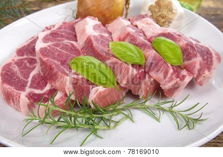 Neck With Rosemary And Basil