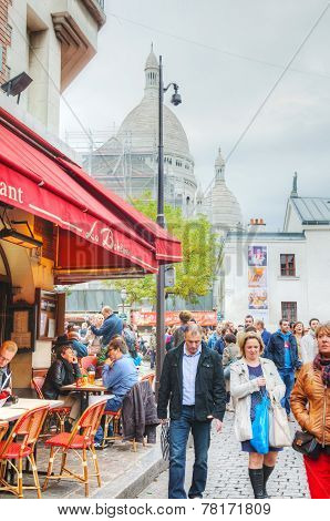 Crowded Street On The Montmartre Hill In Paris