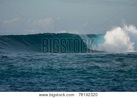 Empty Ocean Wave