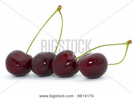 Fyra körsbär