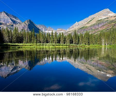 Tranquil Morning At Lake Josephine
