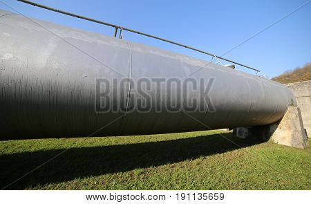Steel Pipe For The Transport Of Gas Or Oil In The Laying Stage