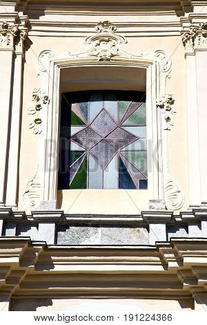 Rose Window  Italy  Lombardy      The Somma Lombardo Old